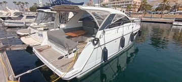 Sealine S330 d’occasion à vendre