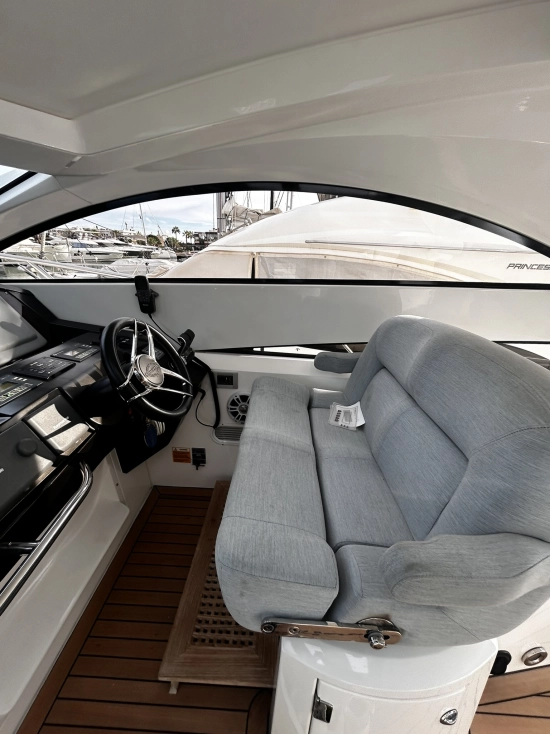 Sunseeker Portofino 53 preowned for sale