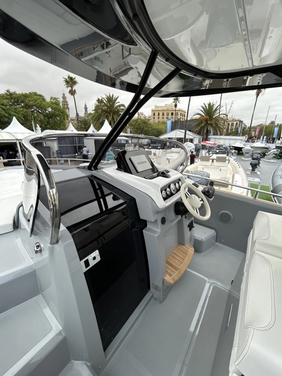 Invictus Yacht GT280 brand new for sale