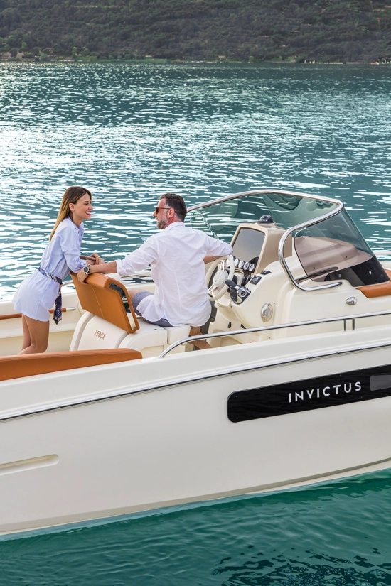 Invictus Yacht Capoforte CX250 brand new for sale