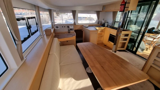 Lagoon 42 preowned for sale