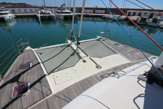 Lagoon 620 preowned for sale