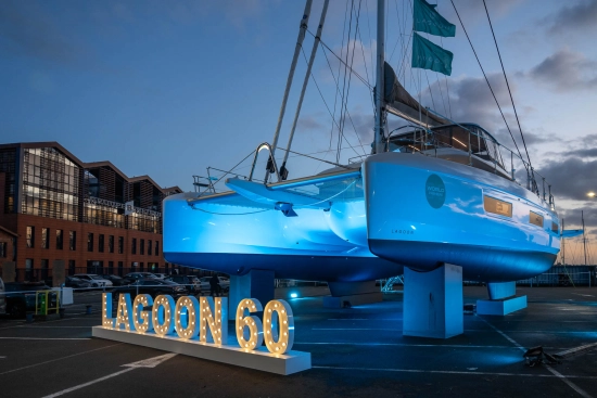 Lagoon 60 preowned for sale