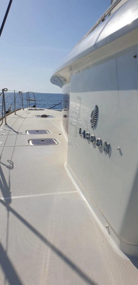 Lagoon 450F preowned for sale