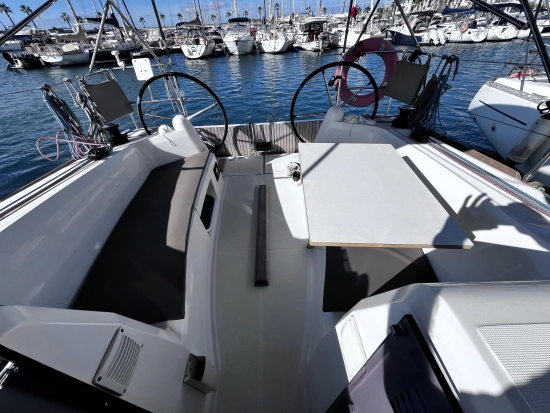 Jeanneau Sun Odyssey 349 preowned for sale