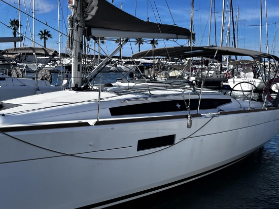 Jeanneau Sun Odyssey 349 preowned for sale