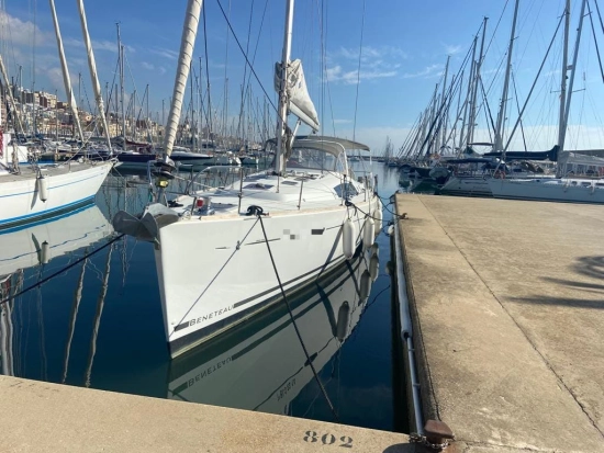 Beneteau Oceanis 50 preowned for sale