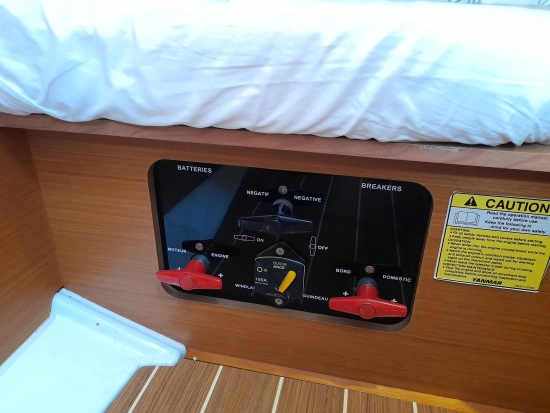 Jeanneau Sun Odyssey 379 preowned for sale