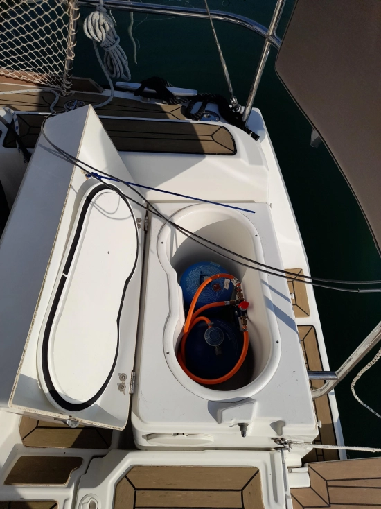 Jeanneau Sun Odyssey 379 preowned for sale