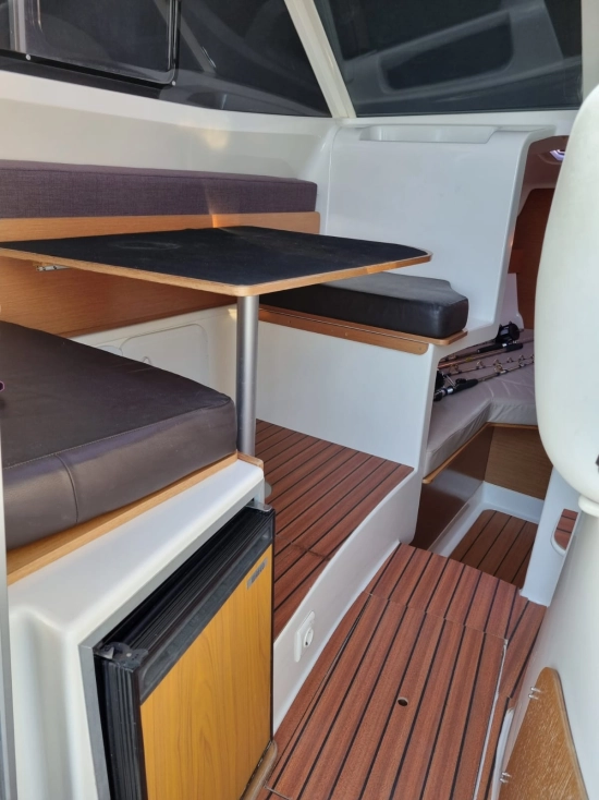 Jeanneau Merry Fisher 725 Legende gebraucht zum verkauf