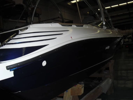 Sea Ray 200 Bow Rider gebraucht zum verkauf