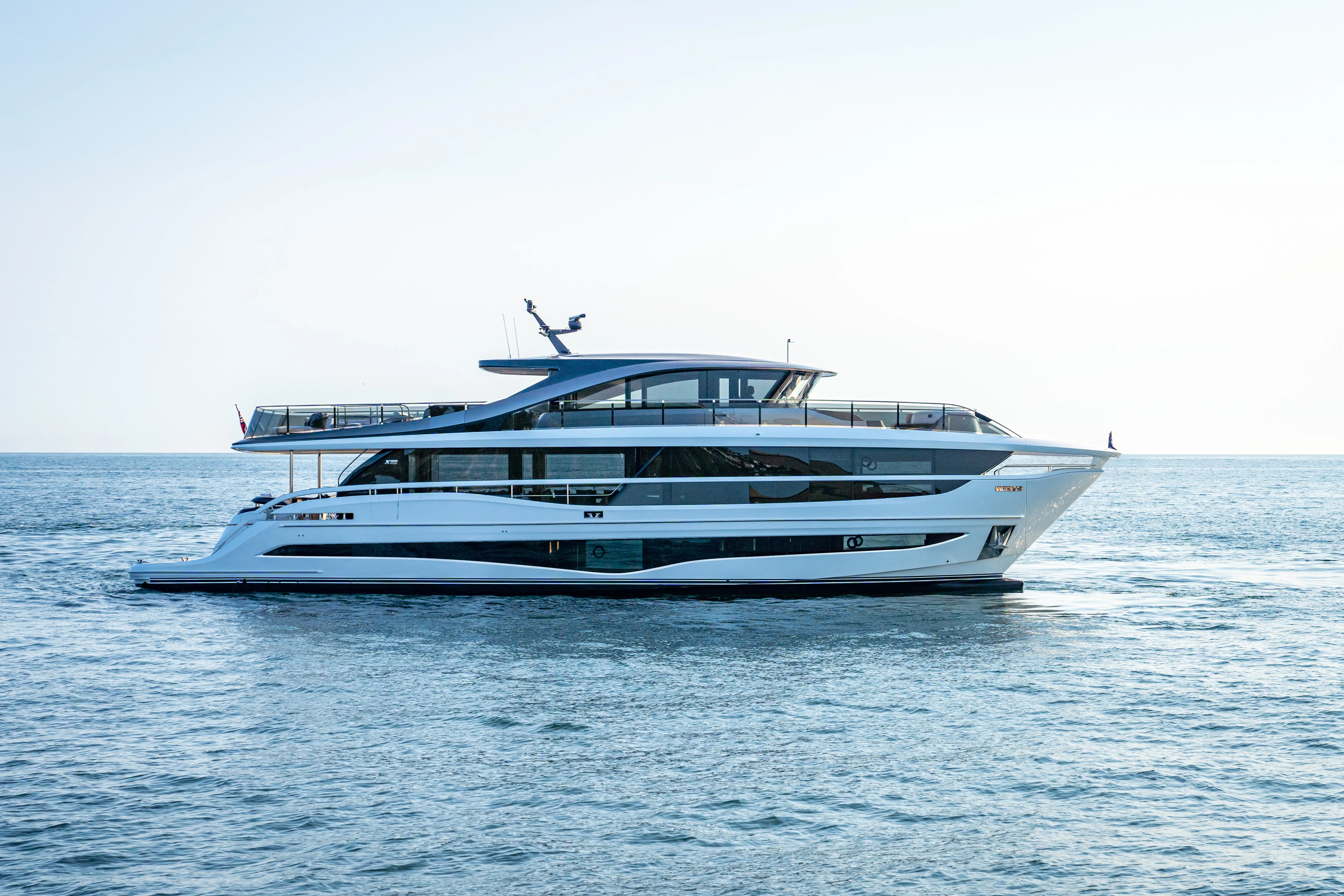 Princess Yachts X95