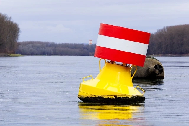 types of buoys